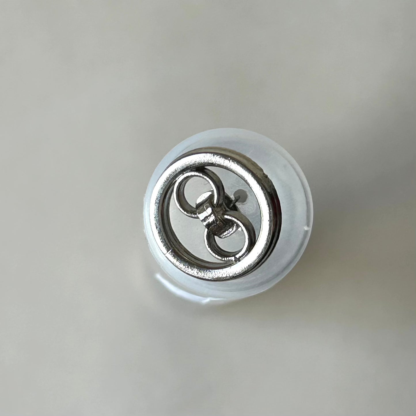 Buttons: Decorative Silver Button 18mm