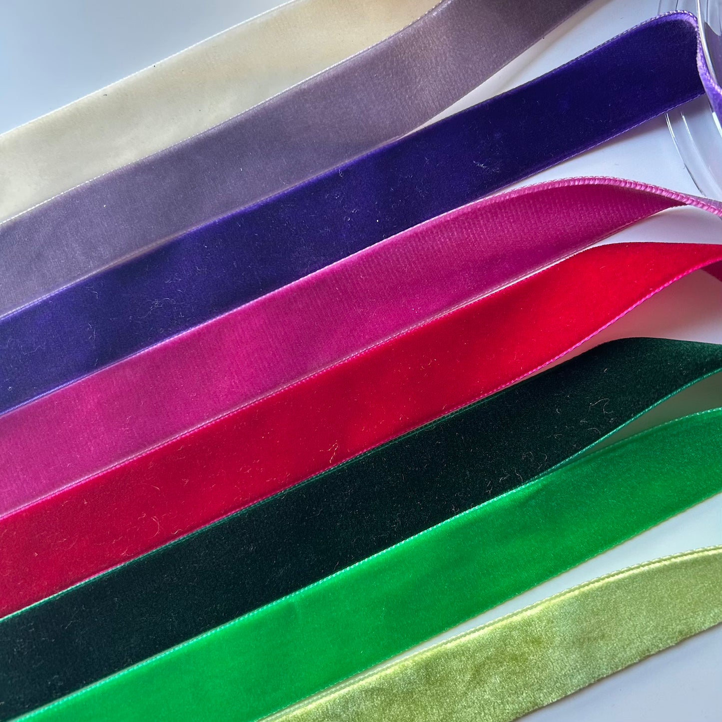 Stephanoise Ribbon : Luxurious Velvet Ribbon 25mm