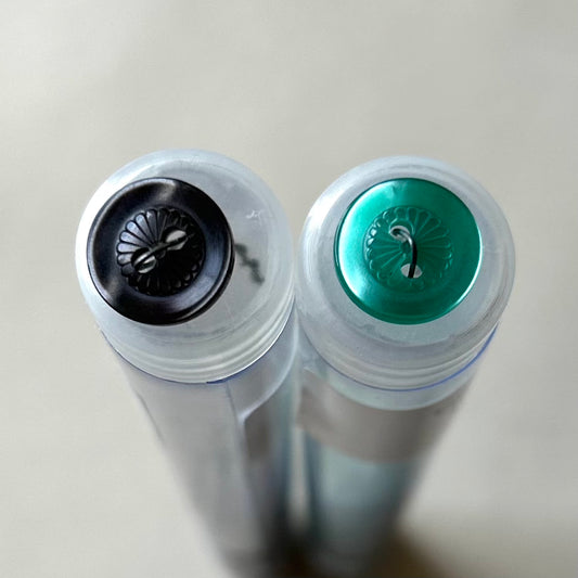 Buttons: Decorative 2-hole Button