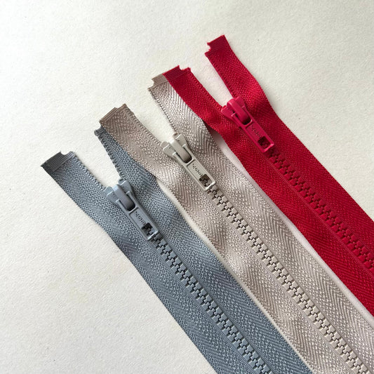 Open Ended Chunky Zip: 14in