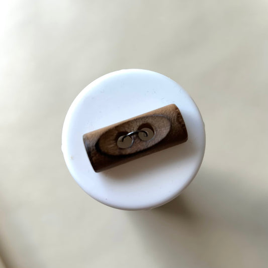 Buttons: Wooden 2-Hole Toggle 30mm