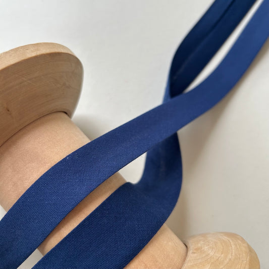 Navy (322) Poly Cotton Bias Binding