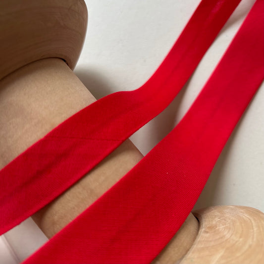Red (46) Poly Cotton Bias Binding