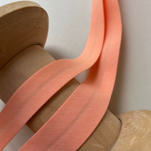 Salmon (80) Poly Cotton Bias Binding