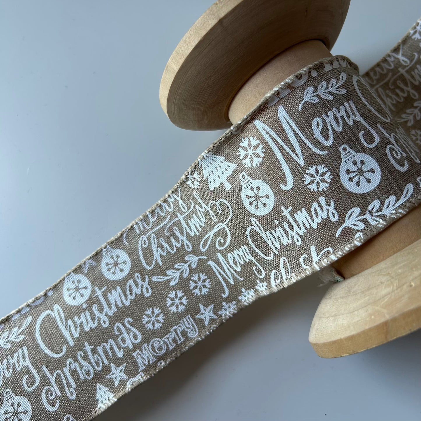 Hessian Wire Edge Ribbon: Merry Christmas 63mm